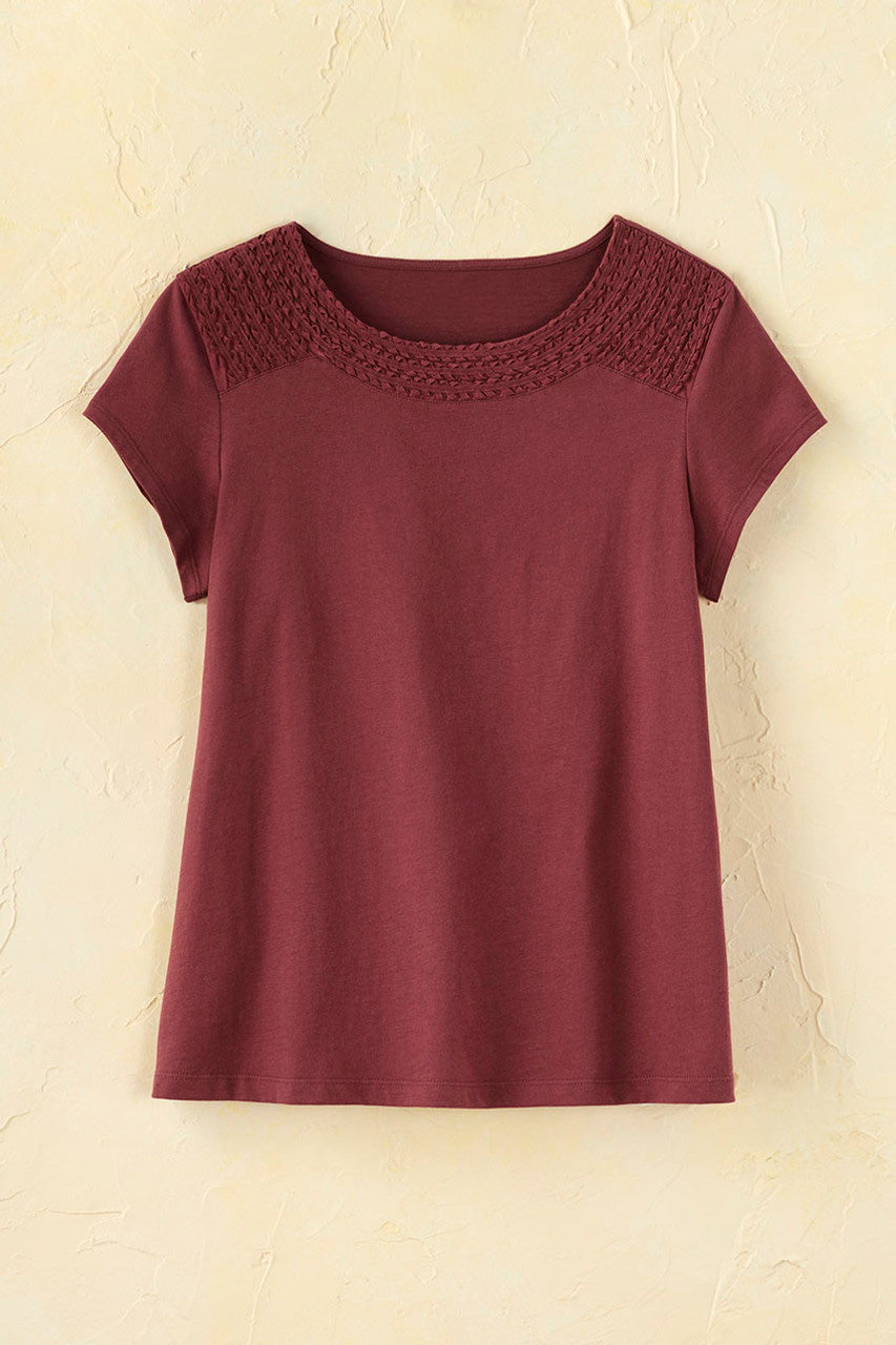 Clarissa Tee
