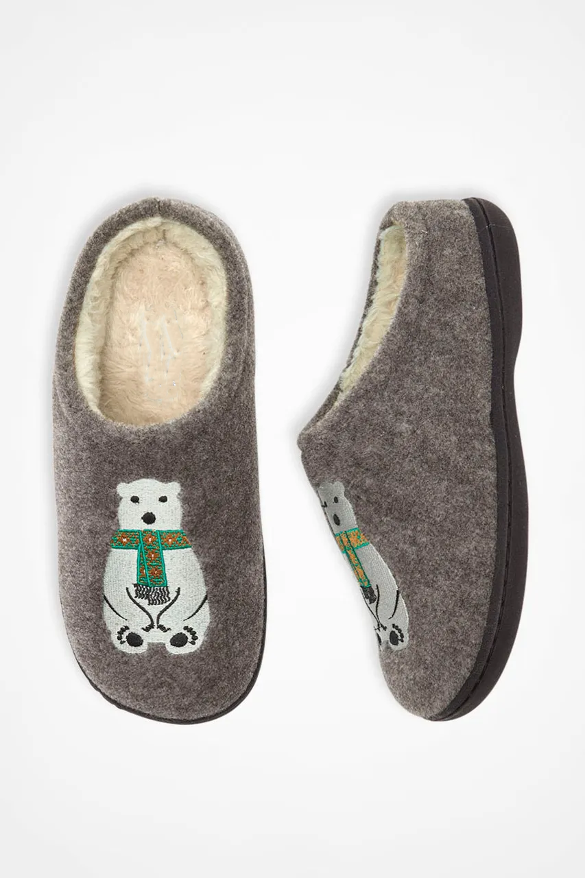 Slippers by Walk With Me