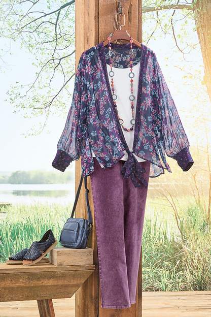 Floral Lake Topper